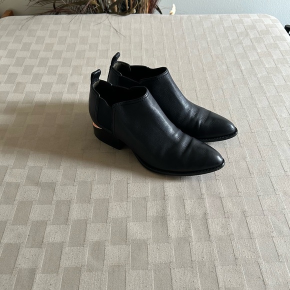 Alexander Wang Rose Gold Lift Heel Kori Leather Ankle Booties - Picture 3 of 13